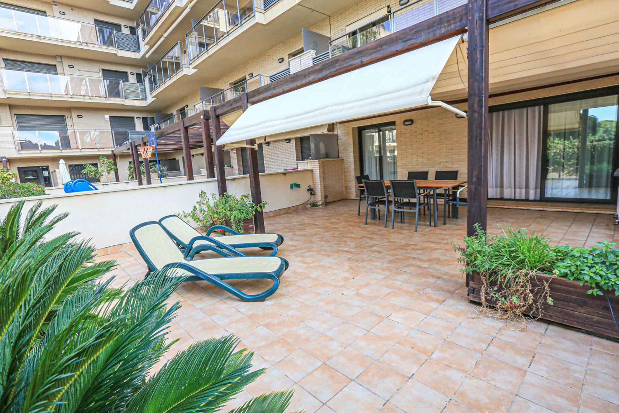 Marina Bjs D - Solo Familias Apartment Cambrils Luaran gambar