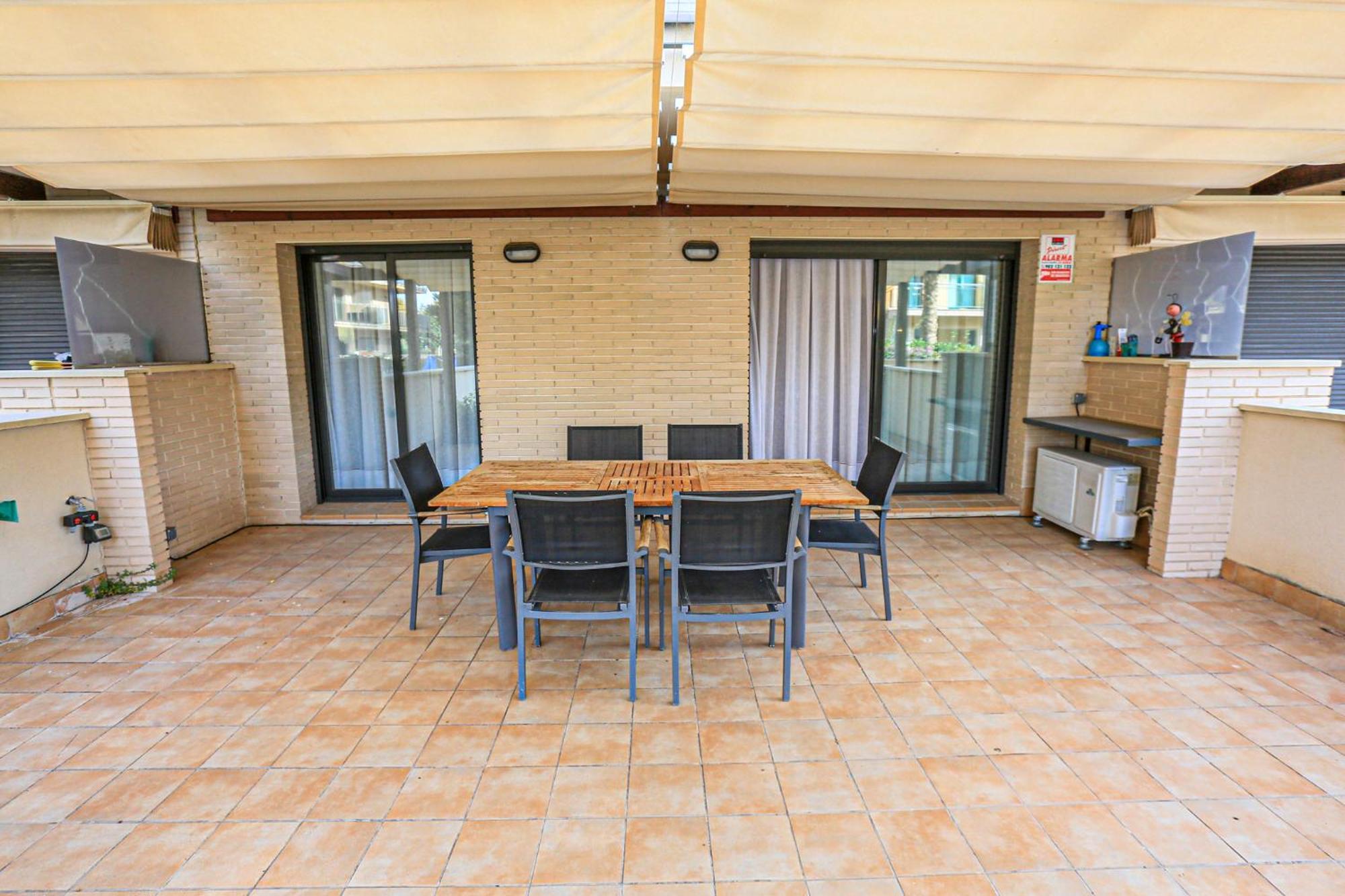 Marina Bjs D - Solo Familias Apartment Cambrils Luaran gambar