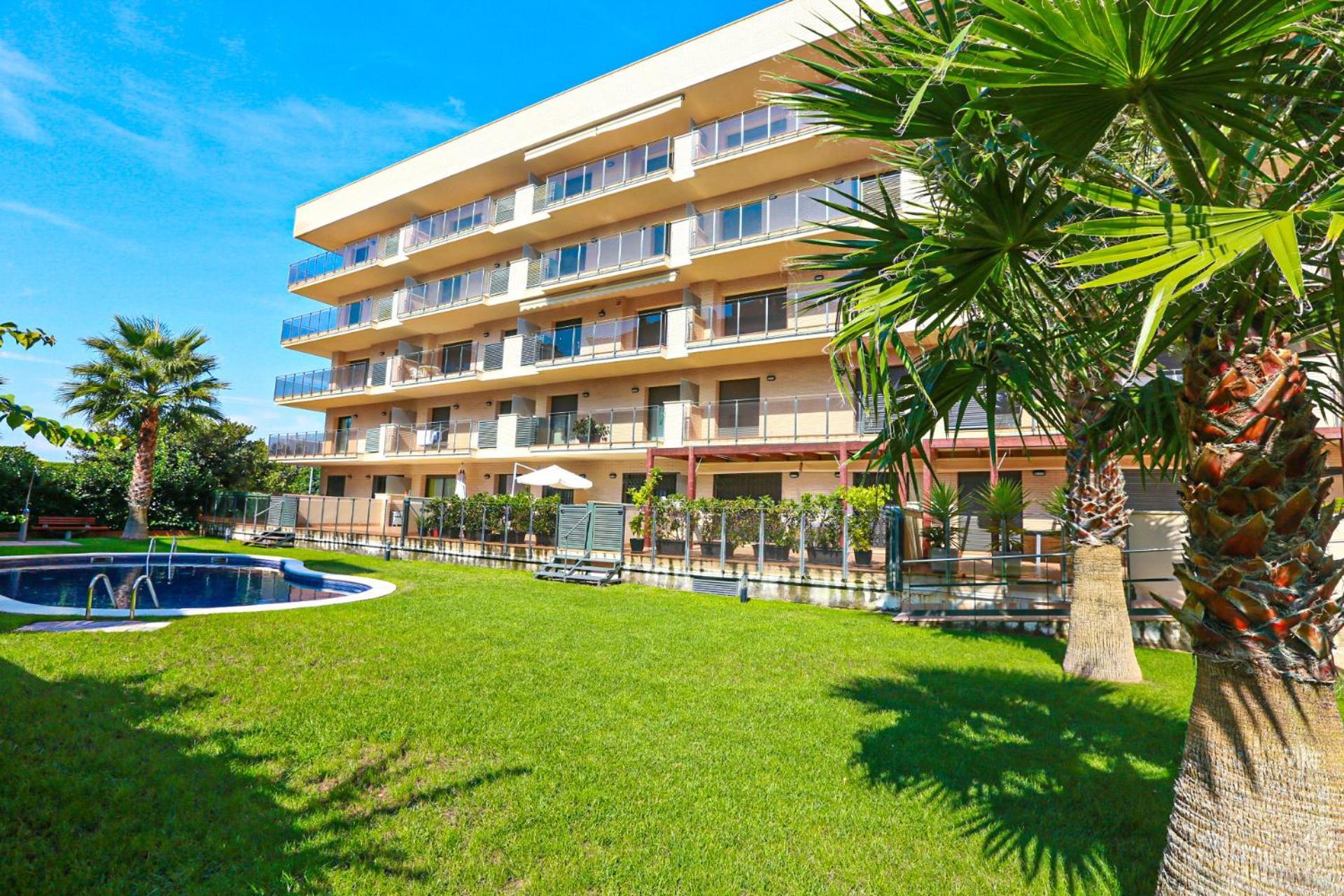 Marina Bjs D - Solo Familias Apartment Cambrils Luaran gambar