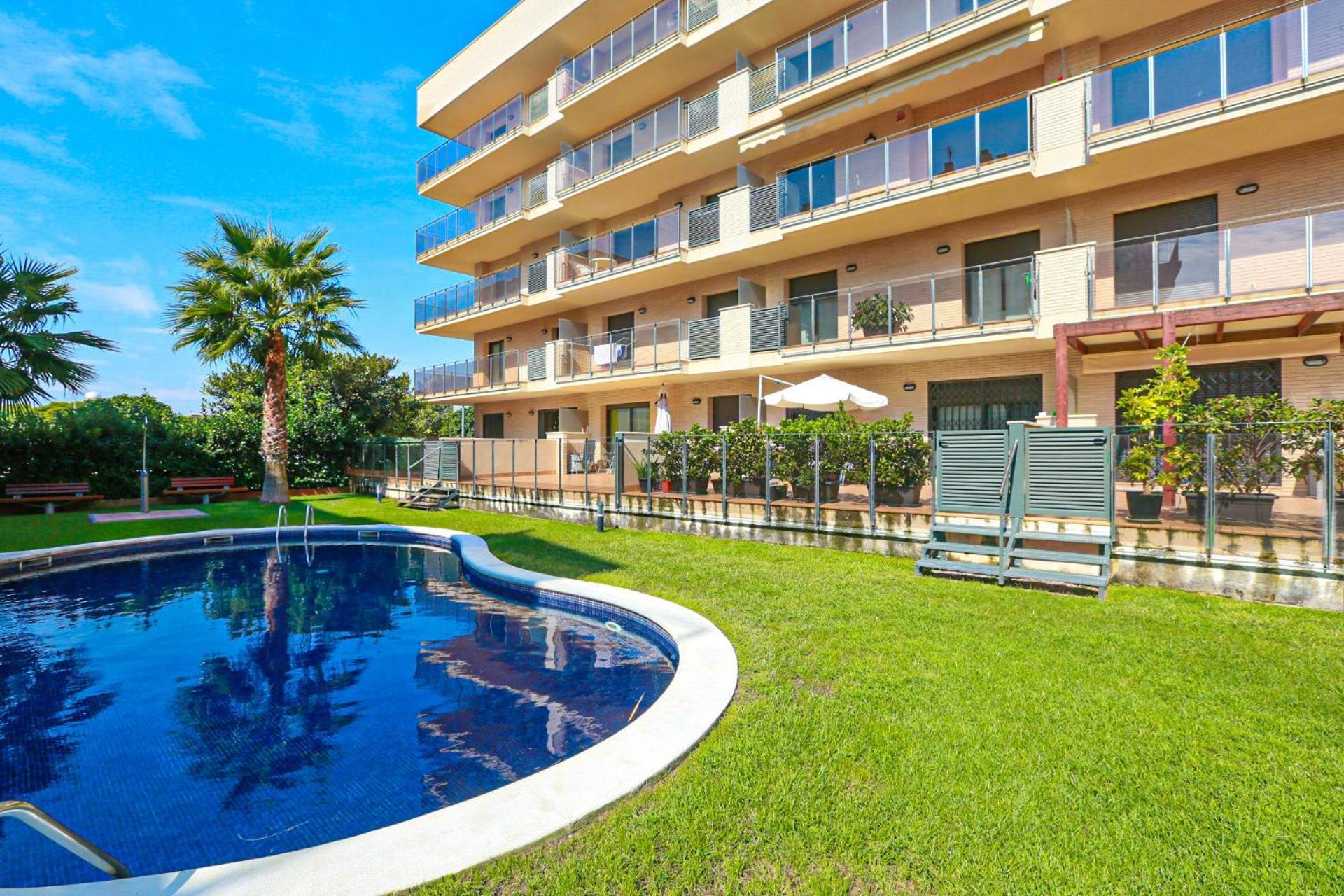 Marina Bjs D - Solo Familias Apartment Cambrils Luaran gambar