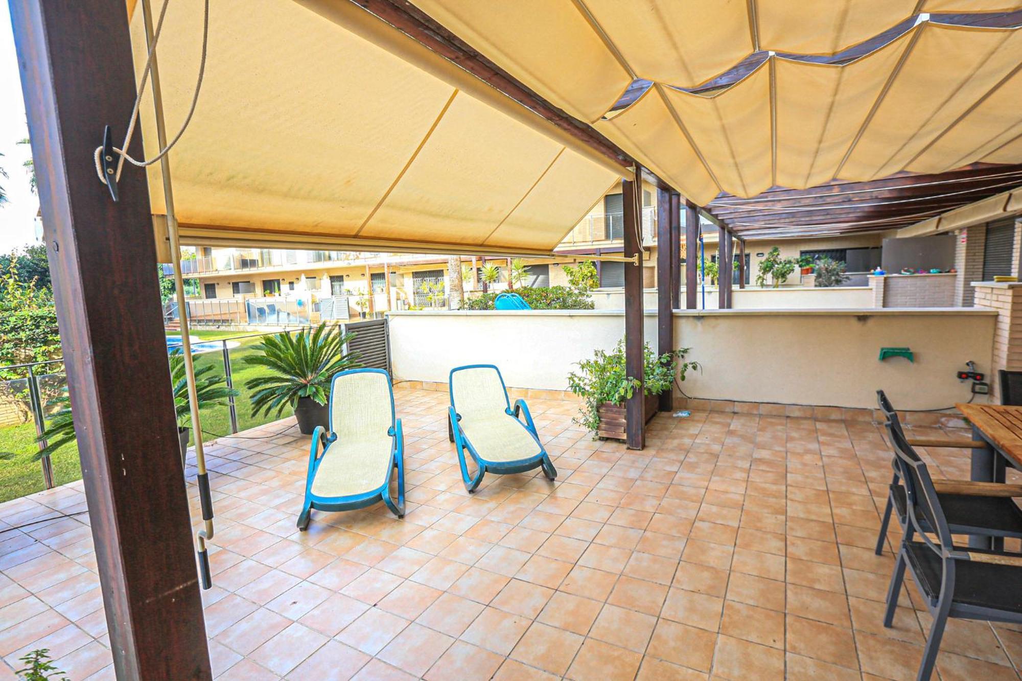 Marina Bjs D - Solo Familias Apartment Cambrils Luaran gambar