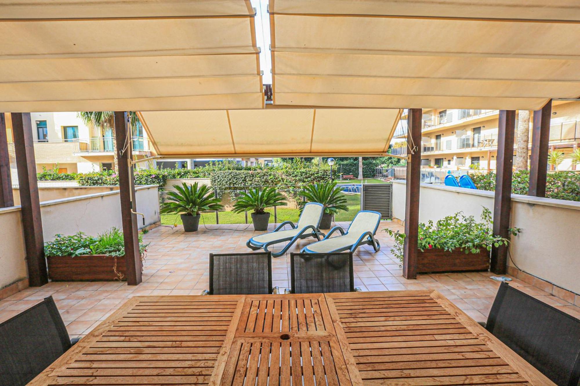 Marina Bjs D - Solo Familias Apartment Cambrils Luaran gambar